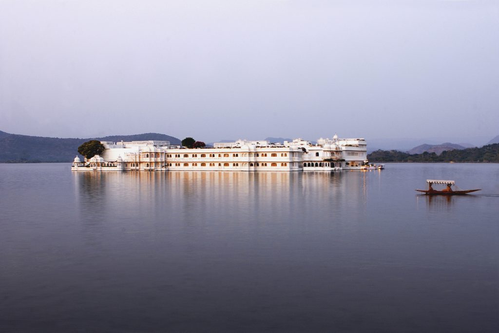 India – Taj Lake Palace Hotel – www-taj-tajhotels-com – AAG_27642318-H1-H0KNKL1K-3×2